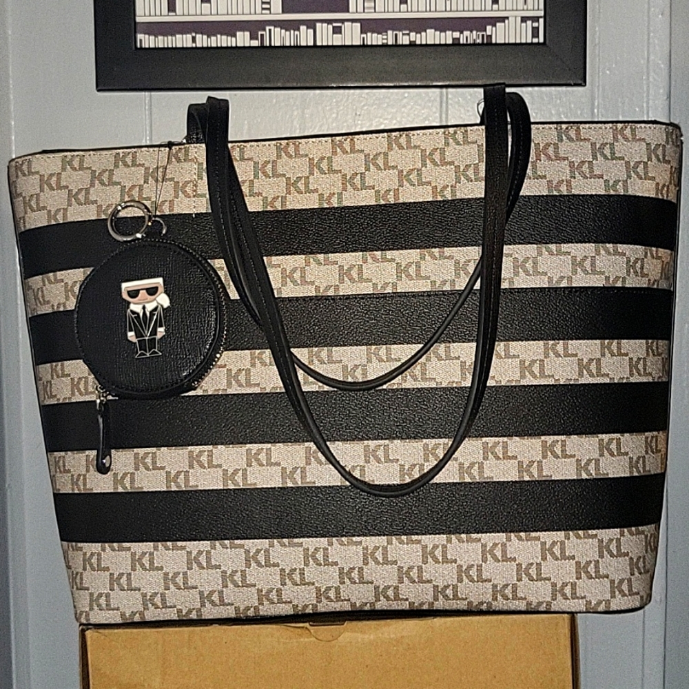 Karl Lagerfeld Shoulder Bag 🎒